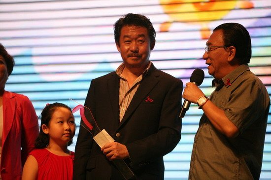 ����ЯŮ�����మ������Ӫ ����������Ҫ�ߵ�