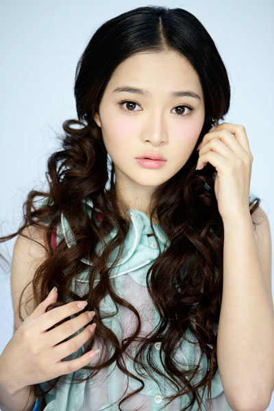 杭州艺术学校校花：百变娇娃